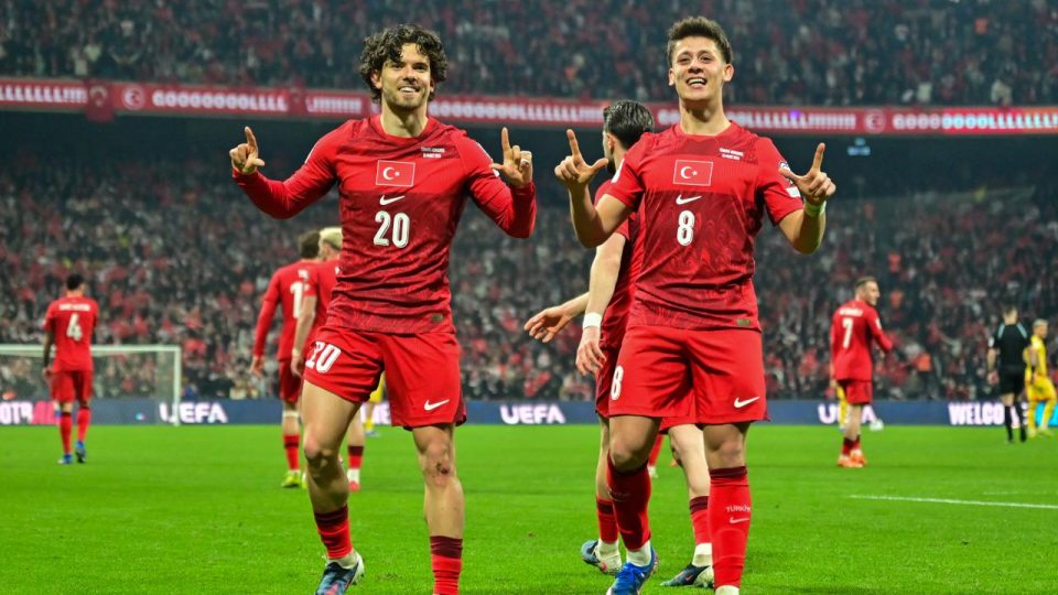 Bizim çocukların Romanya galibiyeti dünya basınında